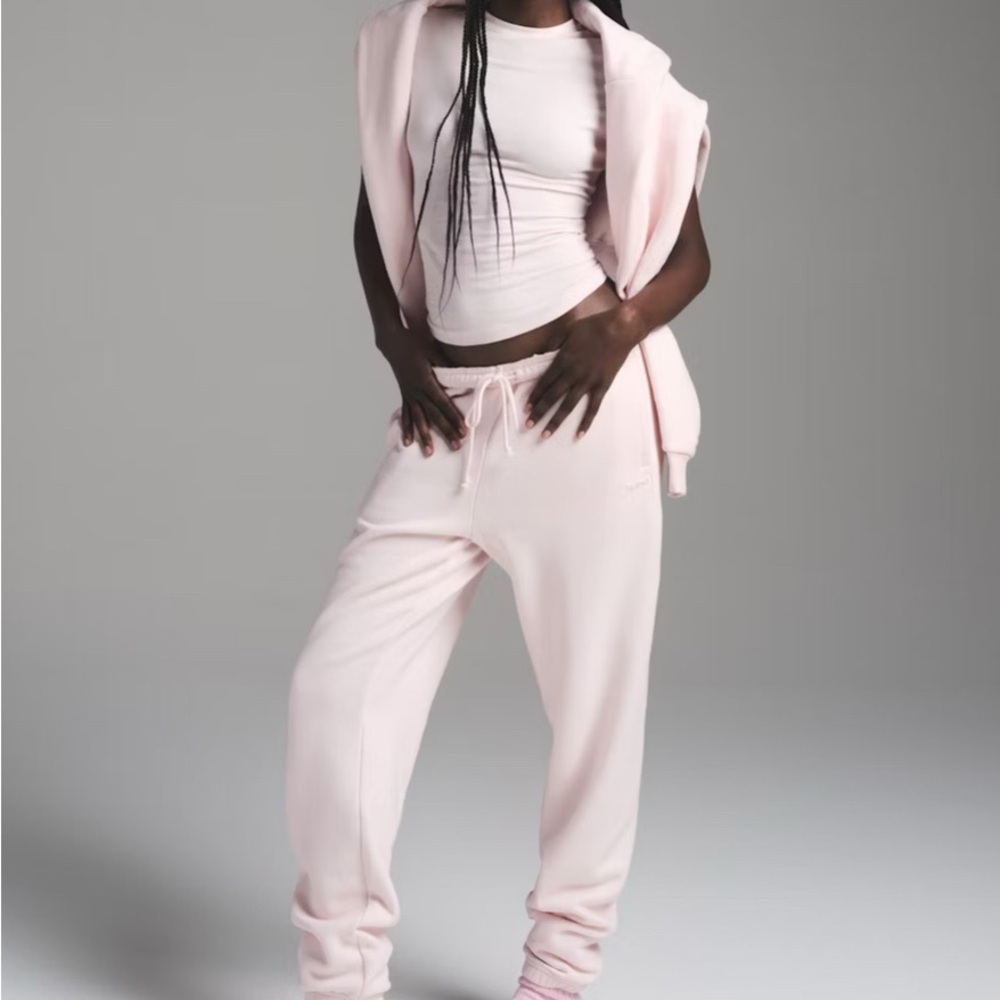 SKIMS COTTON FLEECE CLASSIC
JOGGER